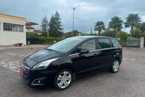 Peugeot 5008 1.6 Hdi 120 cv 7 Posti Accetto Permut