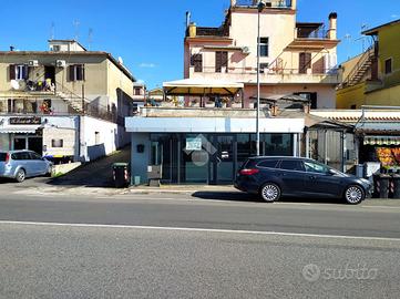 NEGOZIO A CASTEL GANDOLFO