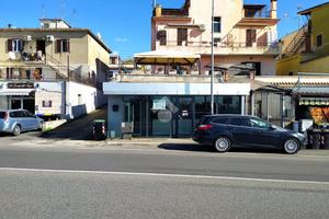 NEGOZIO A CASTEL GANDOLFO