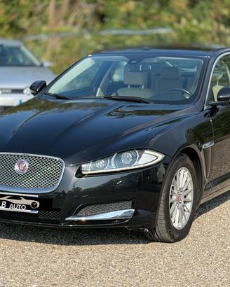 Jaguar XF 2.2 D 200 CV FULL OPTIONAL (165.000KM)