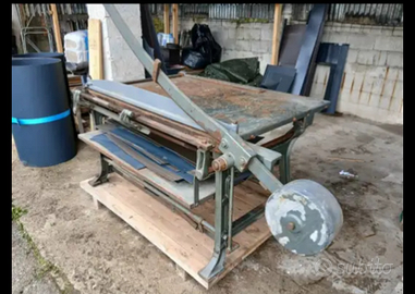 Cesoia manuale per lamiera