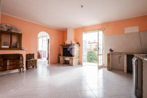 4 LOCALI A FONTE NUOVA