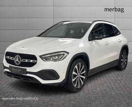 Mercedes-Benz GLA 200 d Automatic 4Matic Spor...