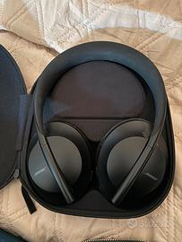 Bose Noise Cancelling Headphones 700