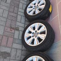 gomme con cerchioni in lega