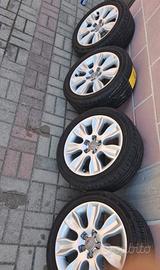 gomme con cerchioni in lega