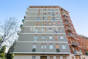 Appartamento a Milano Via San Faustino 4 locali