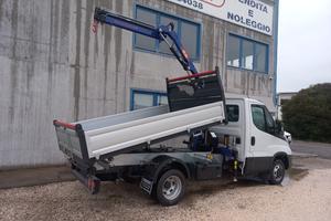 Iveco daily + gru pm 2823 e ribaltabile