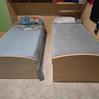2 letti compresi di rete e materassi