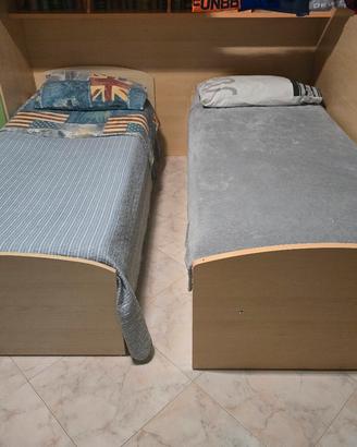 2 letti compresi di rete e materassi