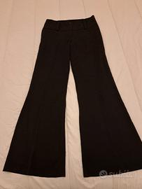 Pantaloni neri eleganti