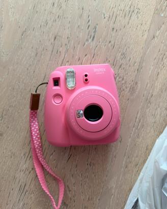 Polaroid Instax mini 9 rosa + borsa e accessori