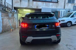 Range rover evoque