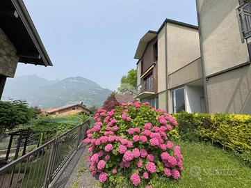 VILLA SINGOLA A ESINE