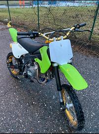 Pit bike