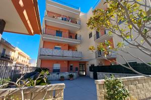 Appartamento 100mq a Statte con Garage di 55mq