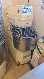 IMPASTATRICE DA 60 kg