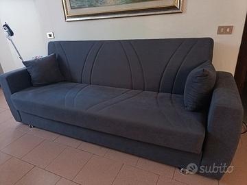 cucina, armadio camera, divano, tavolo soggiorno