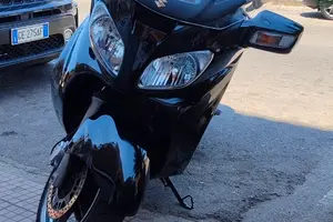 Scooter Suzuki 650CC
