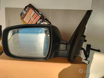 Specchio retrovisore sinistro