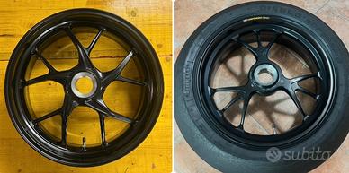 Cerchi posteriori Panigale v4 e v4 s