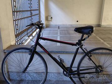 Mountain bike b-twin