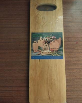 Tagliere lungo da portata in legno Rubberwood 