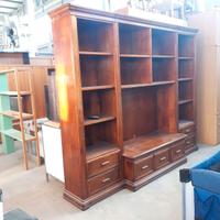 Parete/libreria in legno