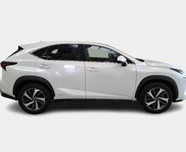 LEXUS NX 300h Hybrid Luxury 4WD