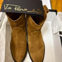 Stivaletti campero Via Roma 15 n. 38,5