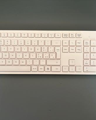 Tastiera e mouse wireless