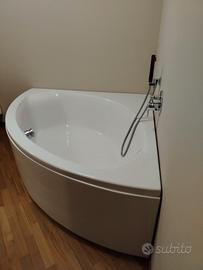 vasca da bagno angolare 