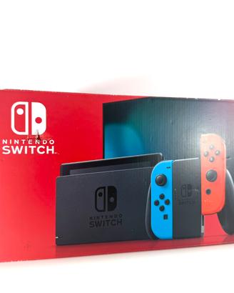 Console nintendo switch con scatola cavi