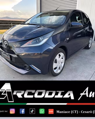 Toyota Aygo 1.0 VVT-i 69 CV 5 porte x-clusiv
