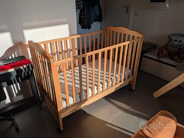 lettino in legno