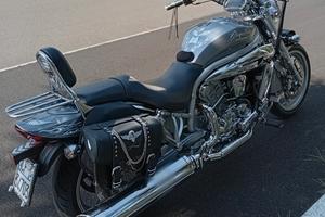 Hyosung Aquila GV 650