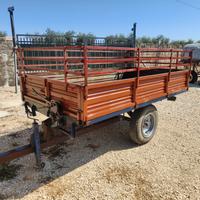 Rimorchio agricolo ribaltabile manuale