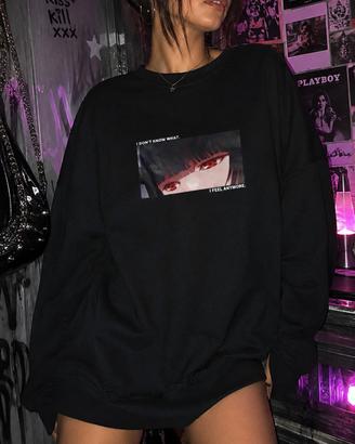felpa XL Anime manga oversized shirt 