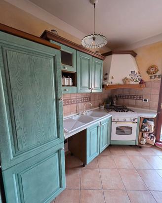Cucina usata in legno massello - buono stato