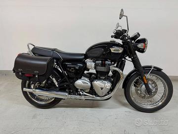 TRIUMPH Bonneville 900 T100