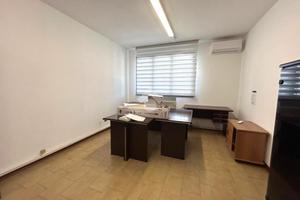 NEGOZIO A VIGONZA