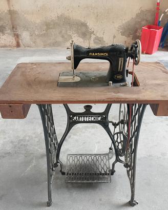 Fiamsimca F110 macchina da cucire completa