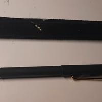 Biro Pierre Cardin