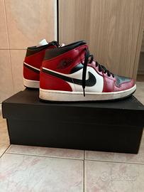 Jordan 1 Mid Chicago