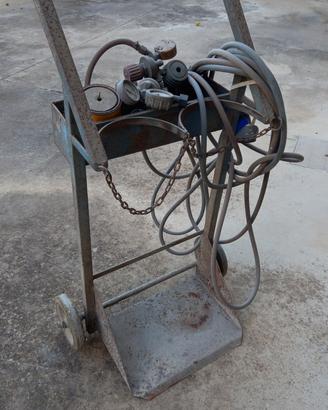 Carrello antiquariato per saldatura