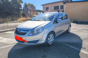 Opel Corsa D 1.2 80CV 81000 KM