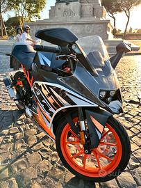 KTM 390 RC EDIZ.LIMIT.+ SCARICO COMPLETO AKRAPOVIC