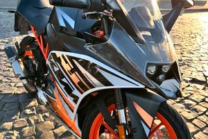 KTM 390 RC EDIZ.LIMIT.+ SCARICO COMPLETO AKRAPOVIC