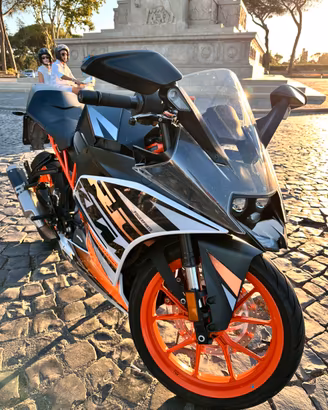 KTM 390 RC EDIZ.LIMIT.+ SCARICO COMPLETO AKRAPOVIC