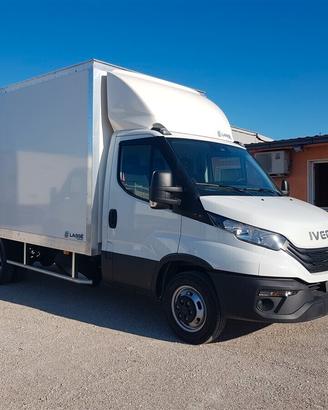 IVECO 35C16 NUOVO - motore 3.000 cc - FURGONE E SP